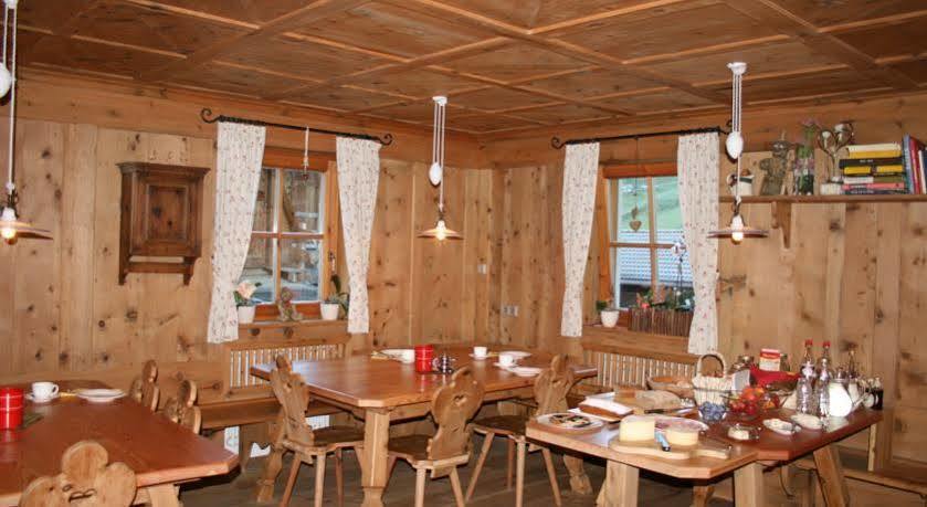 סלבה די ואל גרדנה Agriturismo Maso Larciunei מראה חיצוני תמונה